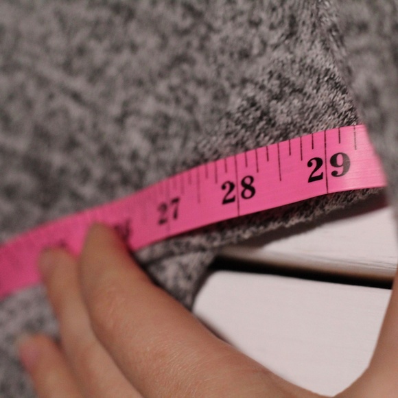 UO Silence and Noise Oversized Grey Sweater-Shirt - Picture 11 of 12